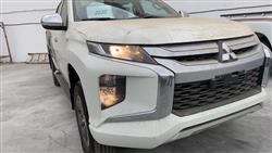 میتسوبیشی L200
